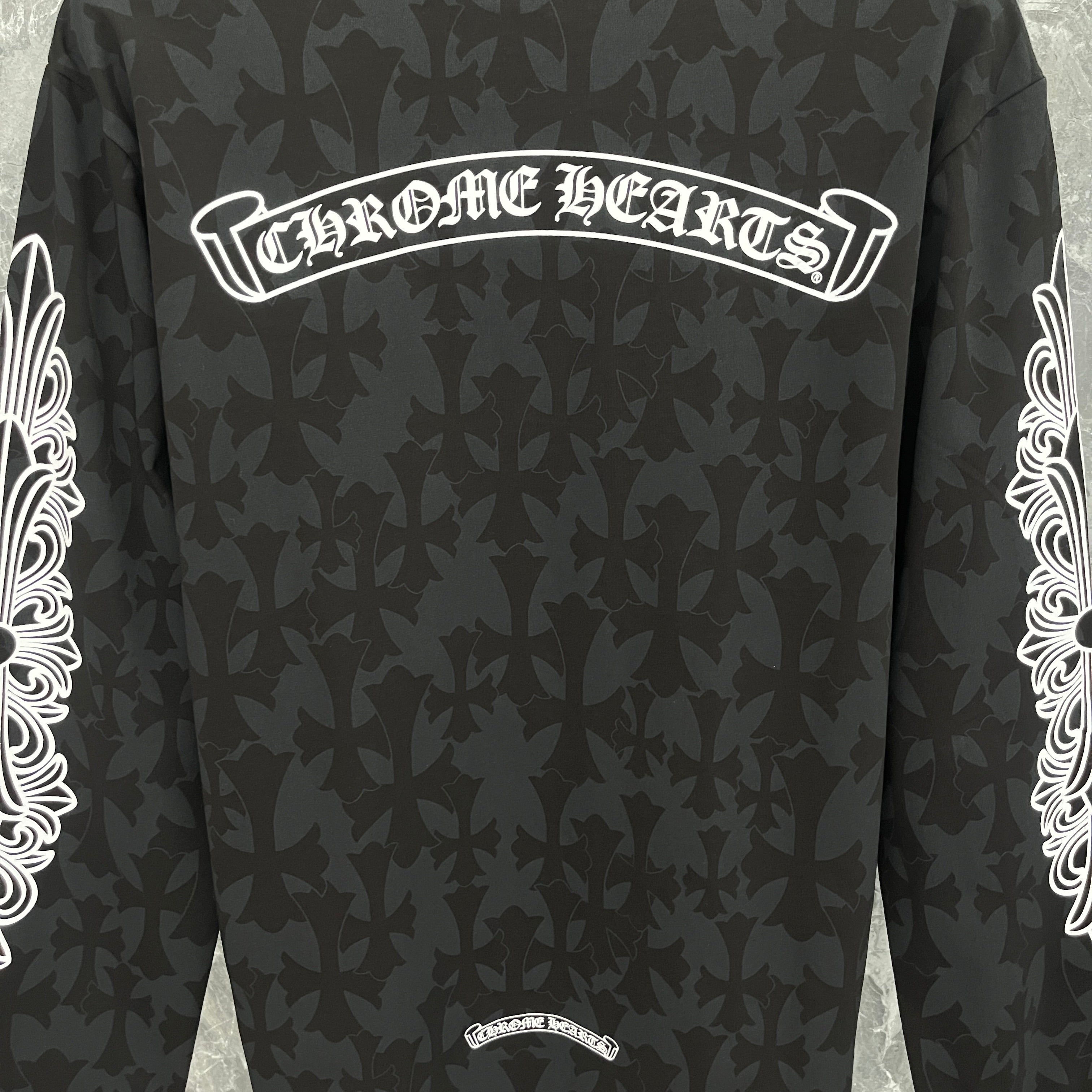 Chrome Hearts Men's Long-Sleeve T-shirt Sweatshirt K9019