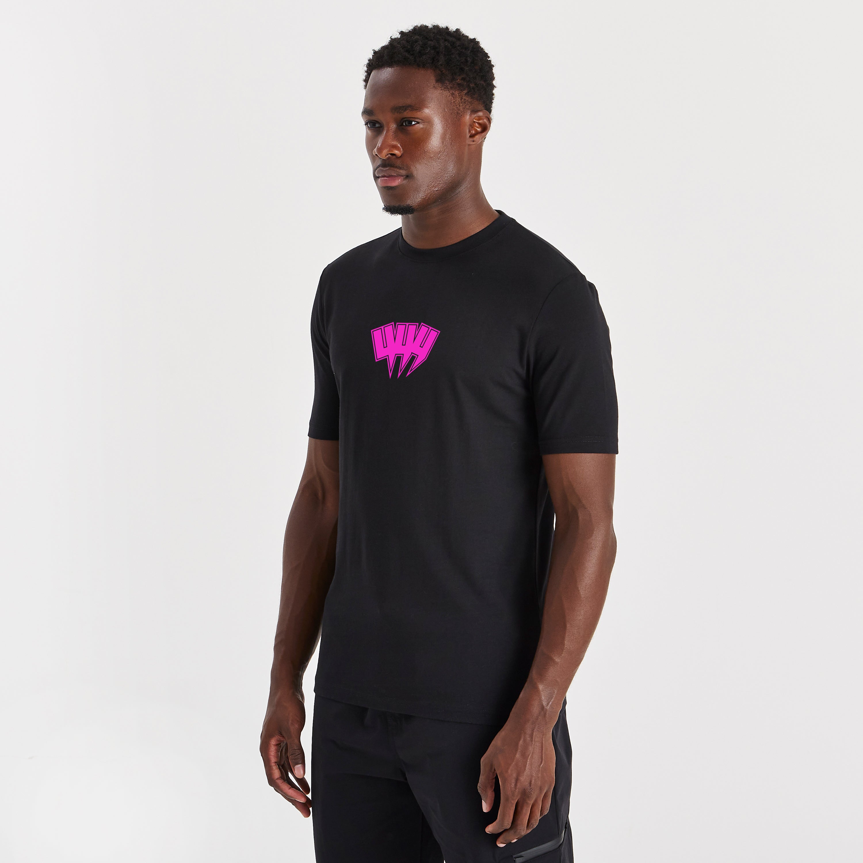 BLACK TEE NEON PINK YYY OUTLINE